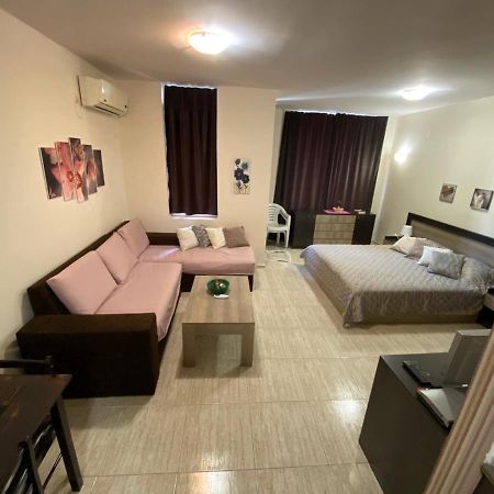 Cozy Apartment Saint Sofia Солнечный берег Экстерьер фото