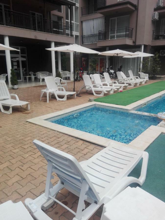 Cozy Apartment Saint Sofia Солнечный берег Экстерьер фото